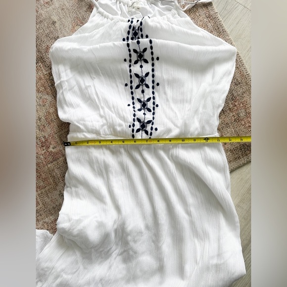 Boho Maxi Dress - Lightweight White With
Dark Navy Details - Size Small - Picture 9 of 10